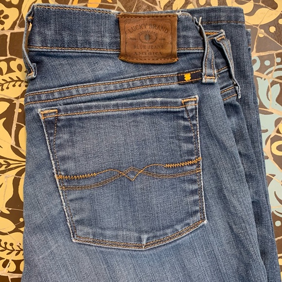 LUCKY BRAND  “Charlie” Jeans Sz: 2/26 - Picture 9 of 10